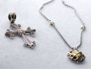 konstantino-gaia-pendants-crosses-collection-2017